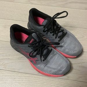 ASICS sneakers- great condition size 9